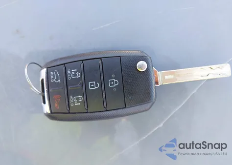 2020 Kia Sedona Lx z USA, uszkodzony, nr VIN KNDMB5C18L6653478